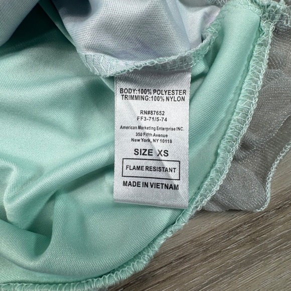 Disney Frozen 2 Elsa Anna All Is Found Girls Nightgown Size XS Mint Green - Picture 6 of 10